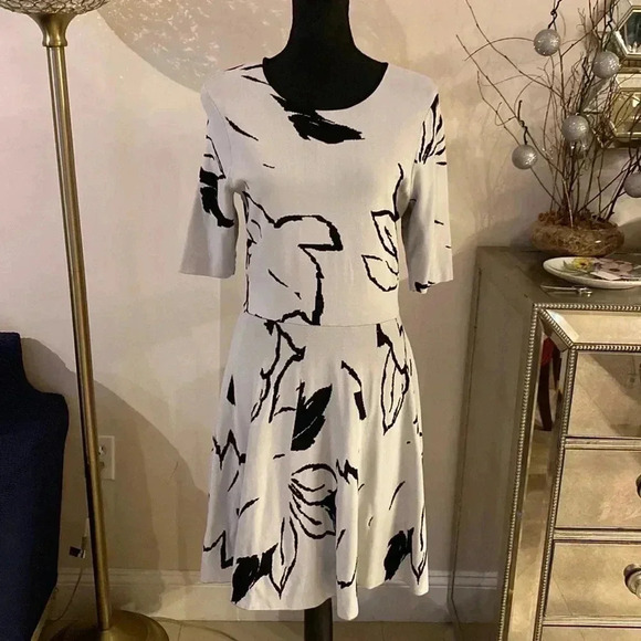 Ted Baker London dress size 4 - Picture 5 of 10